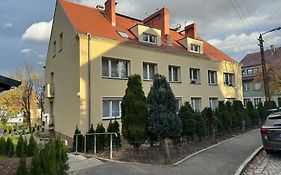 Apartament Dana Browna